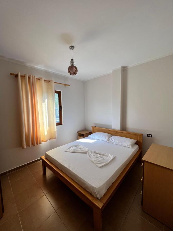 Kamberi Hotel & Apartments Velipoje Exterior photo