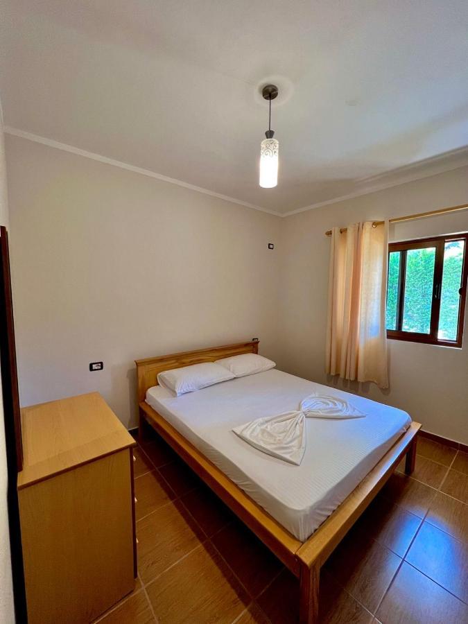 Kamberi Hotel & Apartments Velipoje Exterior photo